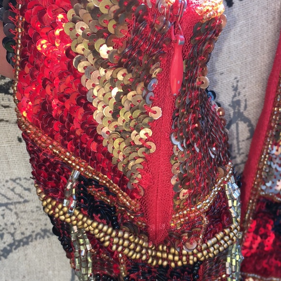 X by NBD Holiday sequins covered and beaded dress  Beautiful  wear - Picture 9 of 10